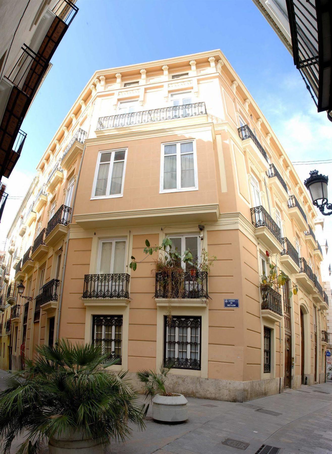 Valola Boutique 2* Valence